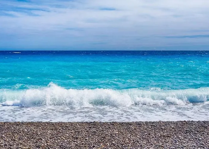 En Bord De - Zone Pietonne * Nice
