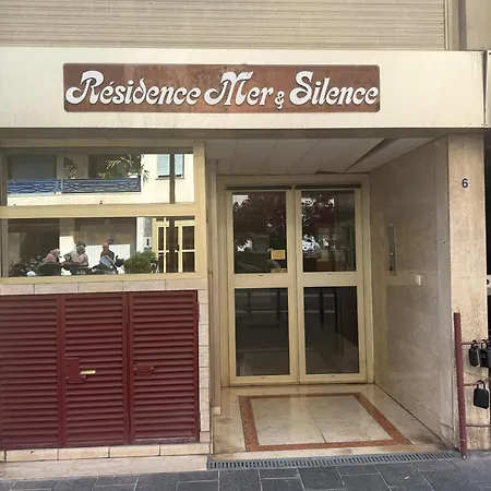 En Bord De - Zone Pietonne 아파트 니스